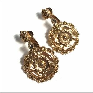 Etruscan Revival - Clip-on Earrings